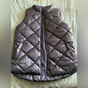 black puffer vest